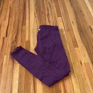 Maroon Lululemon leggings. Size 6
